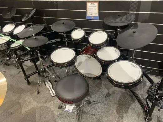 Alesis - STRATA PRIME